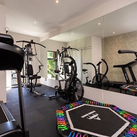 Nova Boutique Hotel, Spa And Conference Venue Port Elizabeth Bagian luar foto