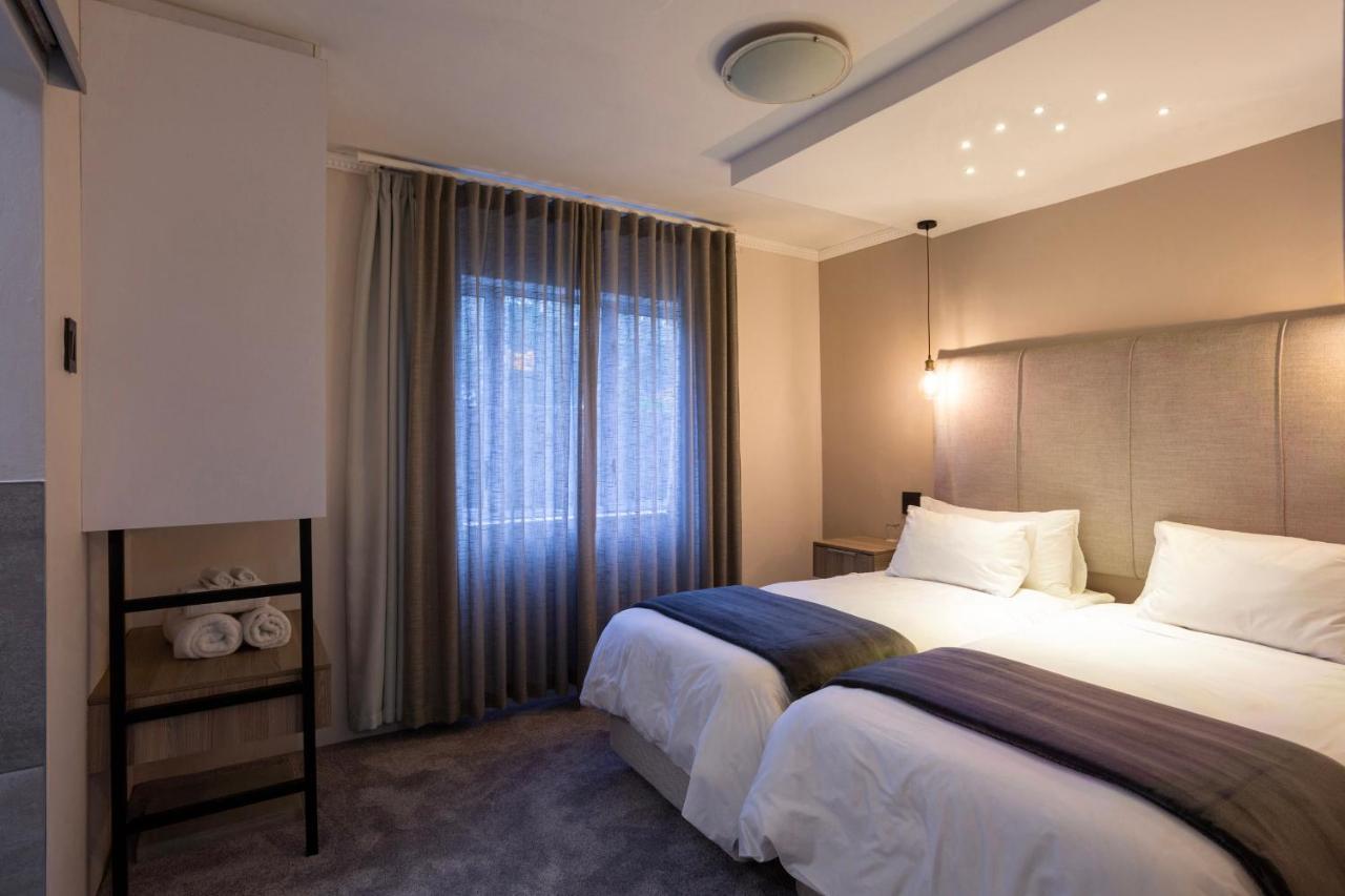 Nova Boutique Hotel, Spa And Conference Venue Port Elizabeth Bagian luar foto