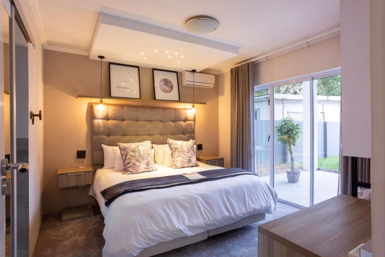 Nova Boutique Hotel, Spa And Conference Venue Port Elizabeth Bagian luar foto